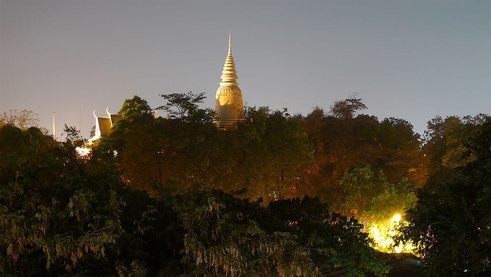 Me Mate Place Phnom Penh Eksteriør bilde
